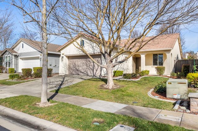 2221 Bay Horse Ln, Sacramento, CA 95835