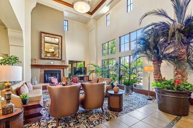 2221 Bay Horse Ln, Sacramento, CA 95835