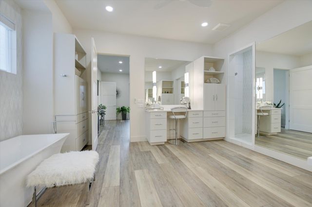 116 Wennmohs PL, Horseshoe Bay, TX 78657