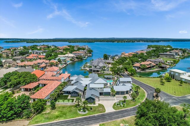 116 Wennmohs PL, Horseshoe Bay, TX 78657