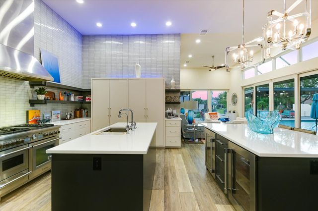 116 Wennmohs PL, Horseshoe Bay, TX 78657