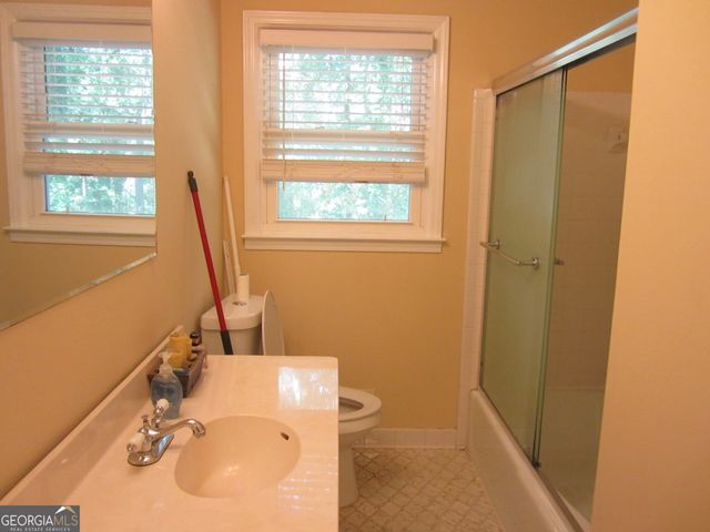 2107 Briarwood Court, Snellville, GA 30078