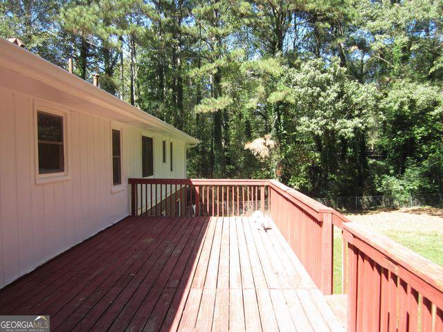 2107 Briarwood Court, Snellville, GA 30078