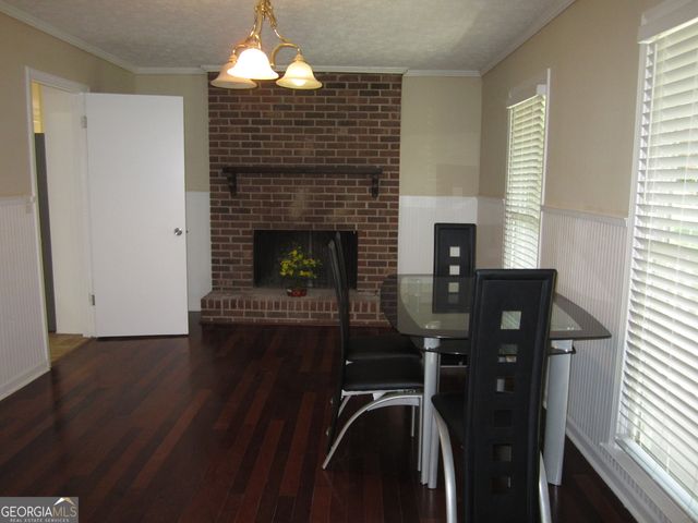 2107 Briarwood Court, Snellville, GA 30078