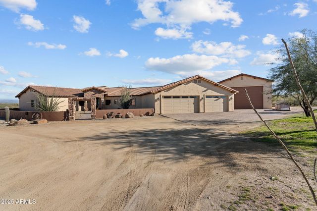 1065 BUCKBOARD Trail, Wickenburg, AZ 85390