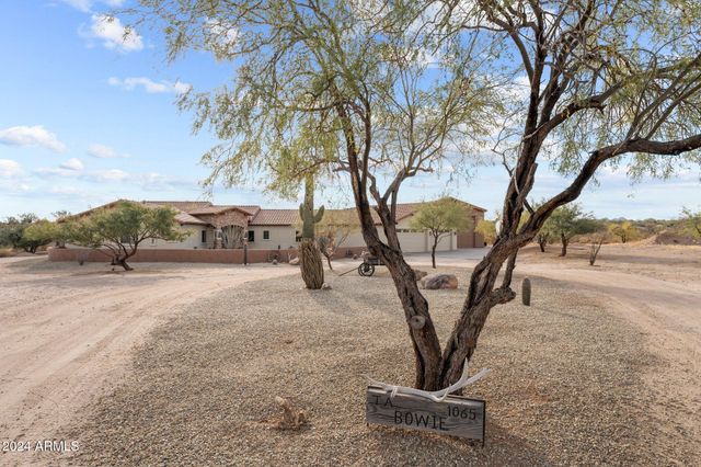 1065 BUCKBOARD Trail, Wickenburg, AZ 85390