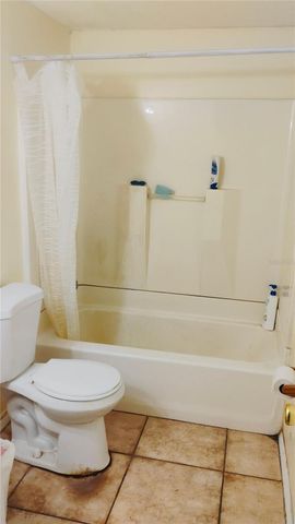 1011 57TH AVENUE TERRACE E, Bradenton, FL 34203