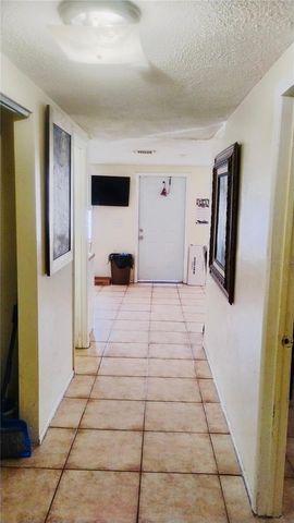 1011 57TH AVENUE TERRACE E, Bradenton, FL 34203