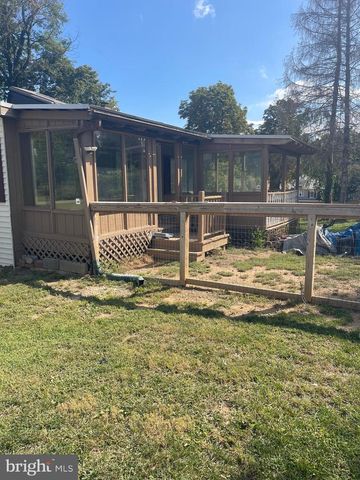 104 LINDEN LANE, Mercersburg, PA 17236