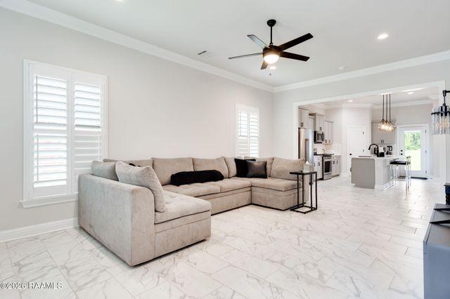 109 Oak Haven Drive, Lafayette, LA 70507