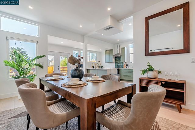 1727 9Th St, Oakland, CA 94607