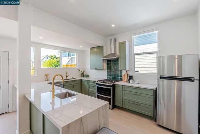 1727 9Th St, Oakland, CA 94607