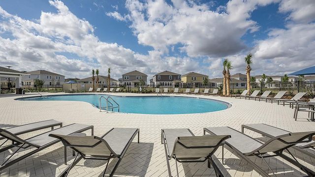 233 STREAMWATER WAY, Groveland, FL 34736