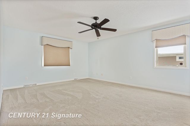 5 Logmark Place, Saginaw Twp, MI 48603