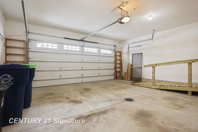 5 Logmark Place, Saginaw Twp, MI 48603