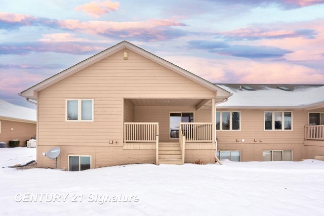 5 Logmark Place, Saginaw Twp, MI 48603