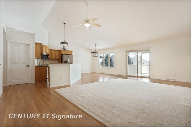 5 Logmark Place, Saginaw Twp, MI 48603