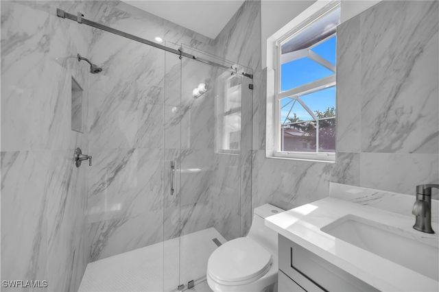 1225 NW 38th PL, Cape Coral, FL 33993