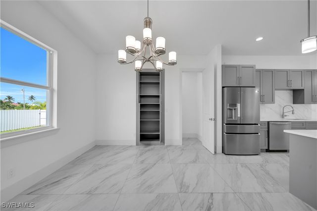 1225 NW 38th PL, Cape Coral, FL 33993