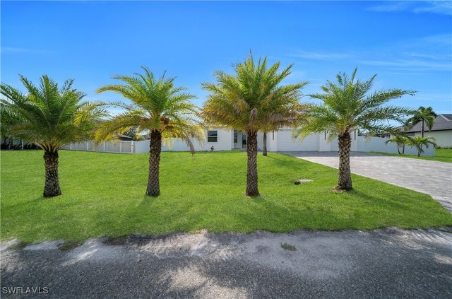 1225 NW 38th PL, Cape Coral, FL 33993