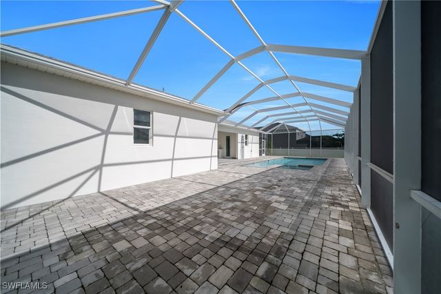 1225 NW 38th PL, Cape Coral, FL 33993