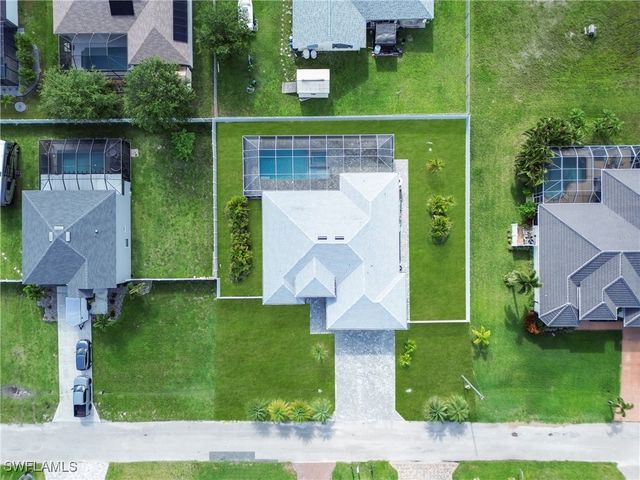 1225 NW 38th PL, Cape Coral, FL 33993