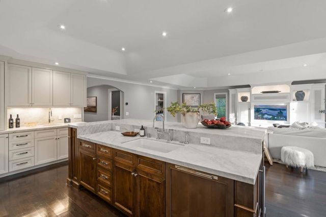 1365 Edgewood Road, Redwood City, CA 94062