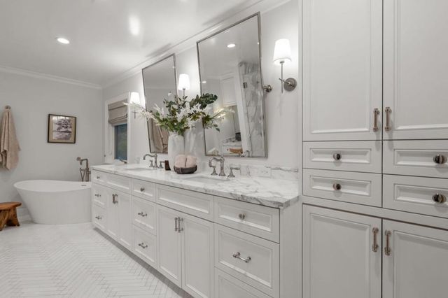 1365 Edgewood Road, Redwood City, CA 94062