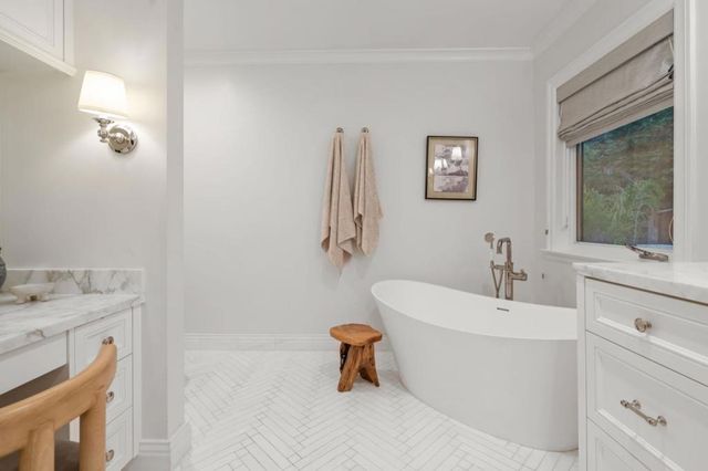 1365 Edgewood Road, Redwood City, CA 94062