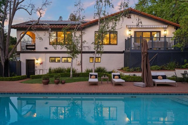 1365 Edgewood Road, Redwood City, CA 94062