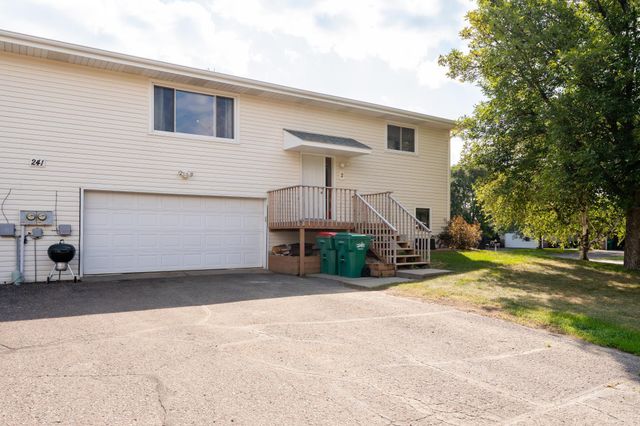 241 Leighton Drive, Big Lake, MN 55309