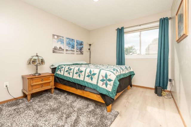 241 Leighton Drive, Big Lake, MN 55309