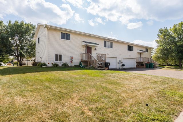 241 Leighton Drive, Big Lake, MN 55309