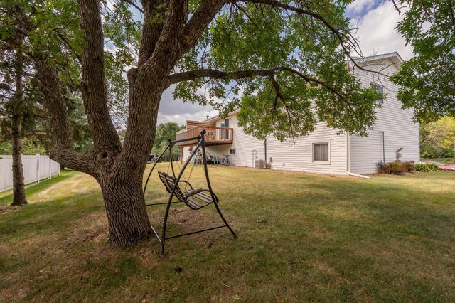 241 Leighton Drive, Big Lake, MN 55309