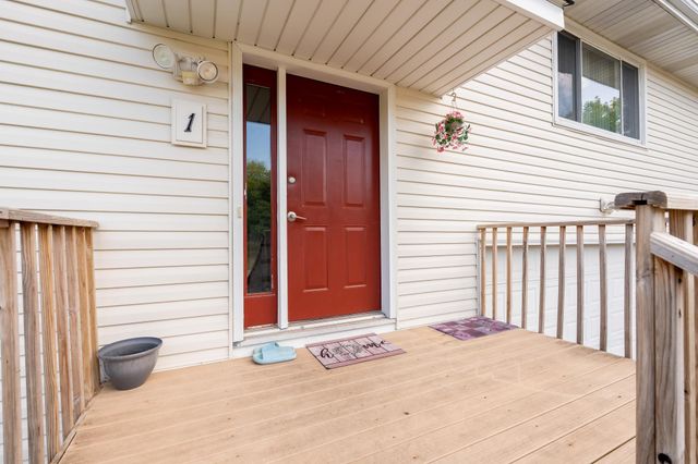 241 Leighton Drive, Big Lake, MN 55309