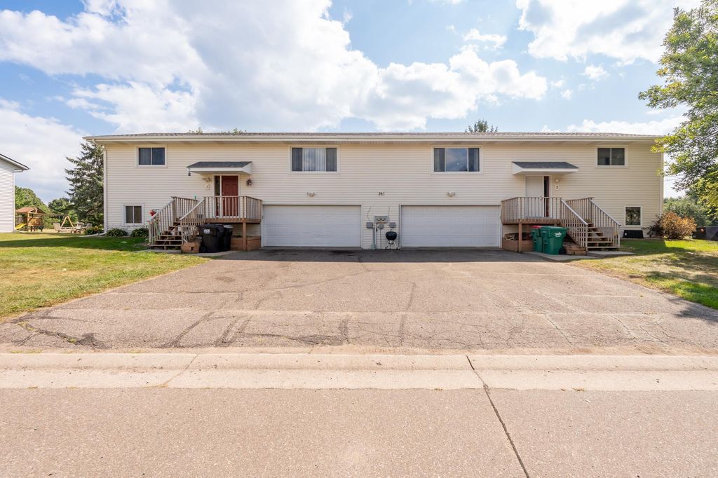 241 Leighton Drive, Big Lake, MN 55309