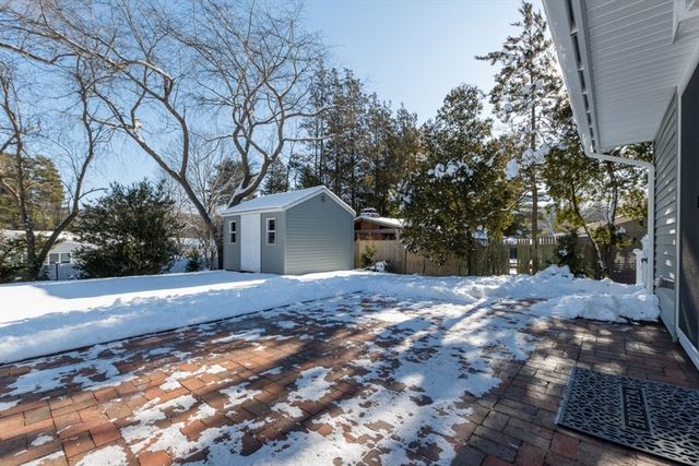 689 Old Connecticut Path, Framingham, MA 01701