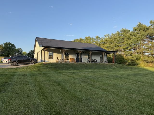 142 Mount Vernon Rd, Bethpage, TN 37022