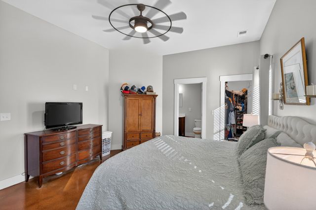 142 Mount Vernon Rd, Bethpage, TN 37022