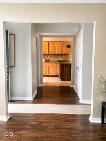 937 Ardsley Drive, Indianapolis, IN 46234