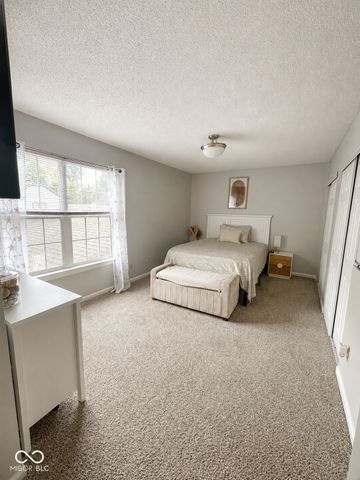 937 Ardsley Drive, Indianapolis, IN 46234