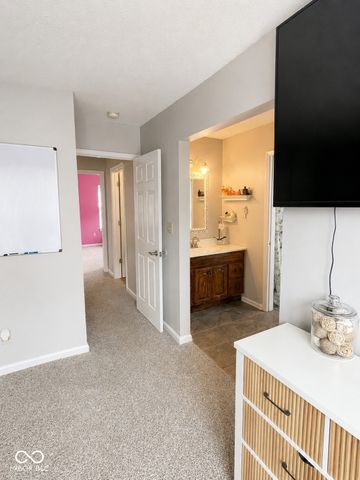 937 Ardsley Drive, Indianapolis, IN 46234