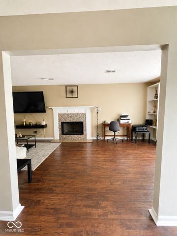 937 Ardsley Drive, Indianapolis, IN 46234
