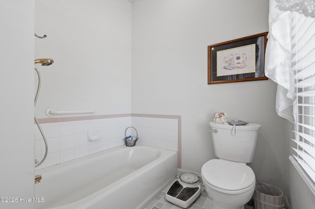 5 Osprey Circle, Sneads Ferry, NC 28460