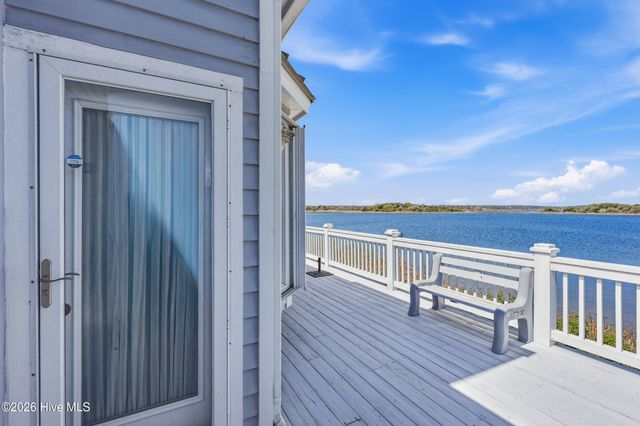 5 Osprey Circle, Sneads Ferry, NC 28460