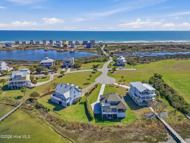 5 Osprey Circle, Sneads Ferry, NC 28460