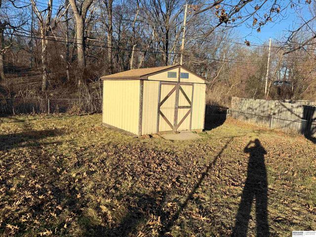 5052 Arcadia Avenue, Omaha, NE 68104