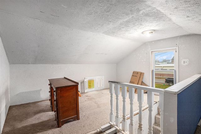 207 S Capital Avenue, Athens, MI 49011