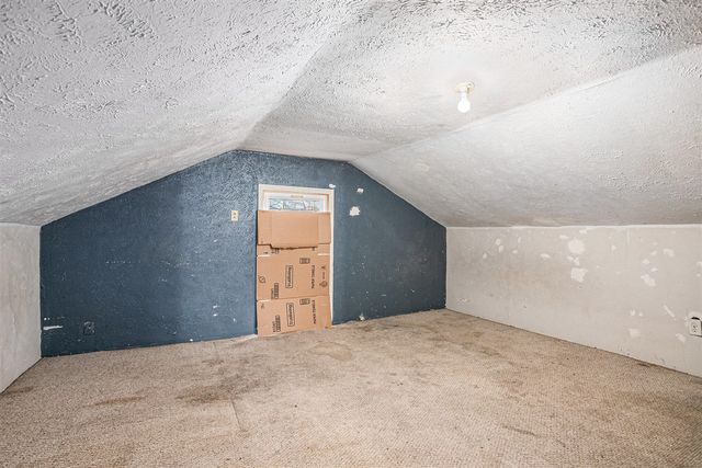 207 S Capital Avenue, Athens, MI 49011