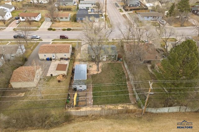711 E OAKLAND, Rapid City, SD 57701